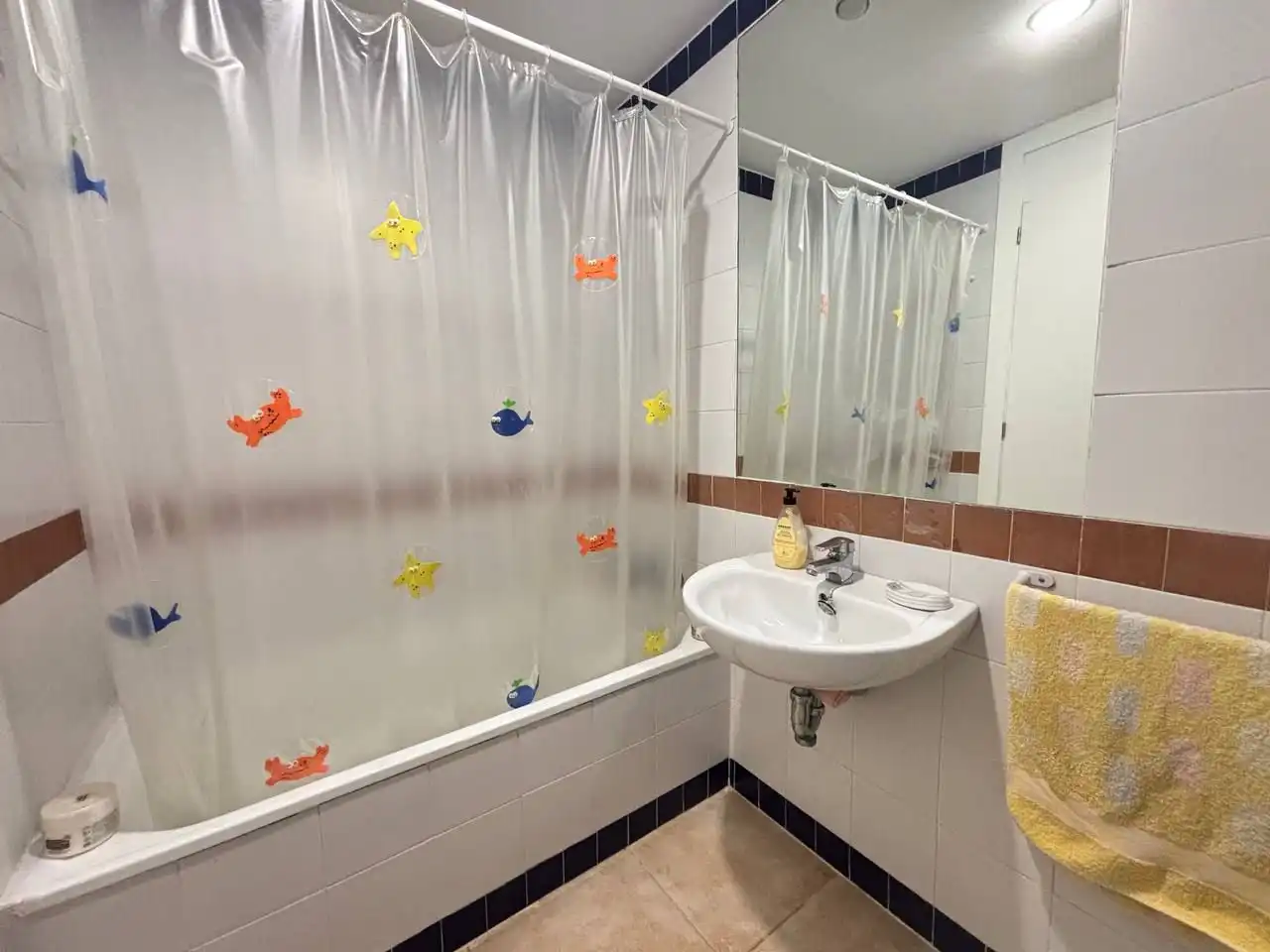 Bany de Apartament en venda en Islantilla amb Aire condicionat, Calefacció i Terrassa