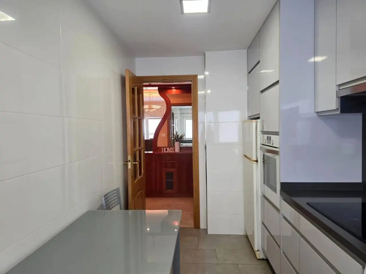 Cuina de Pis en venda en Sada (A Coruña) amb Calefacció