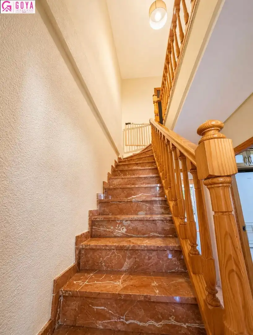 Casa a schiera con terrazza in vendita a Calle Gastón Castelló, imagen 8