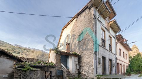Foto 2 de Casa adosada en venta en Bárzana, Quirós, Asturias