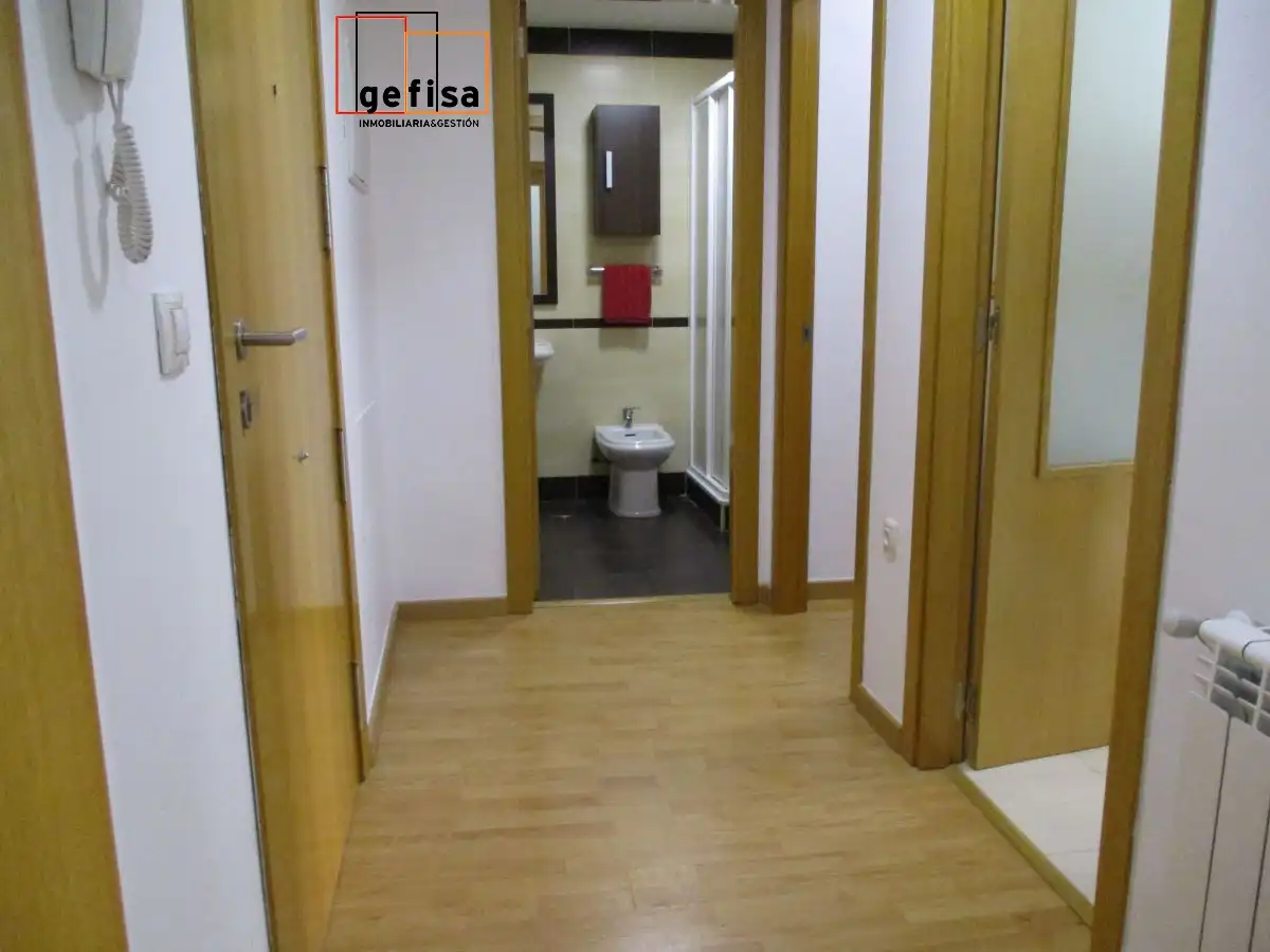 Baño de Apartamento de alquiler en Valdepeñas con Calefacción, Amueblado y Balcón