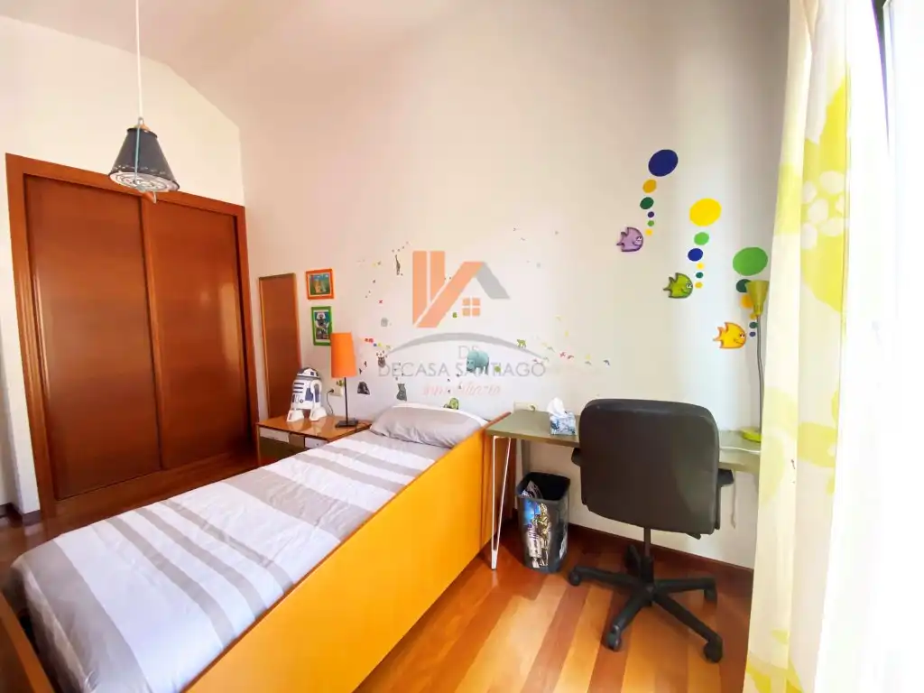 Habitación de Casa o chalet en venta en Teo con Jardín privado, Terraza y Piscina