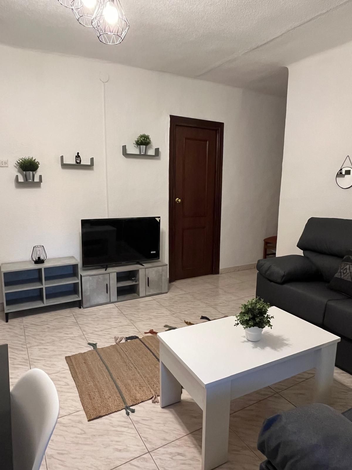 Flat to rent in Angustias - Chana - Encina