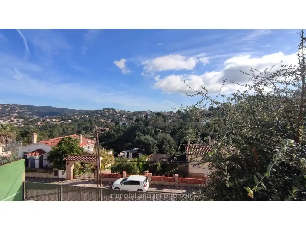 Vista exterior de Casa o xalet en venda en Lloret de Mar amb Terrassa i Piscina
