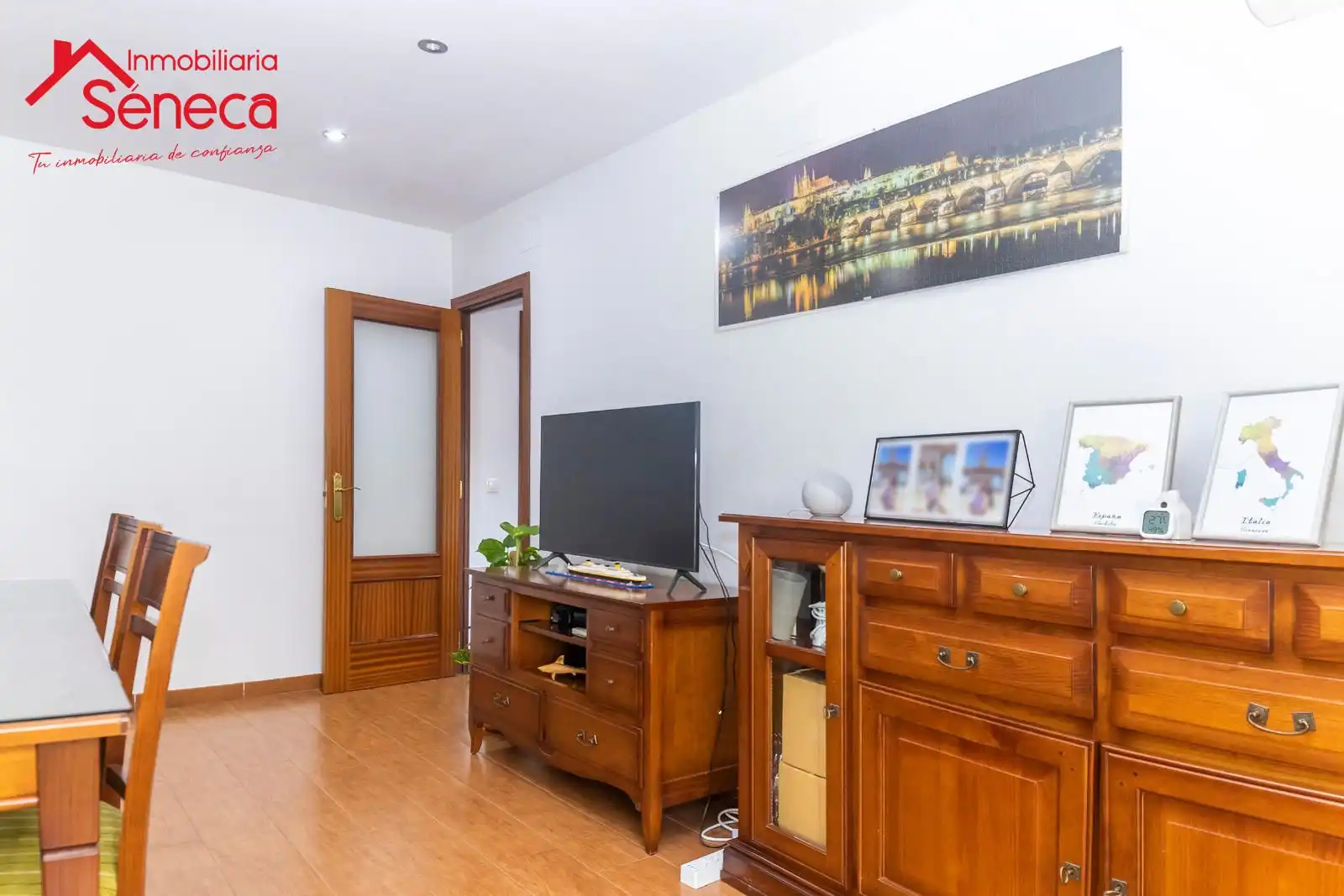Living room of Flat for sale in Córdoba  with Air Conditioner, Terrace and Storage room