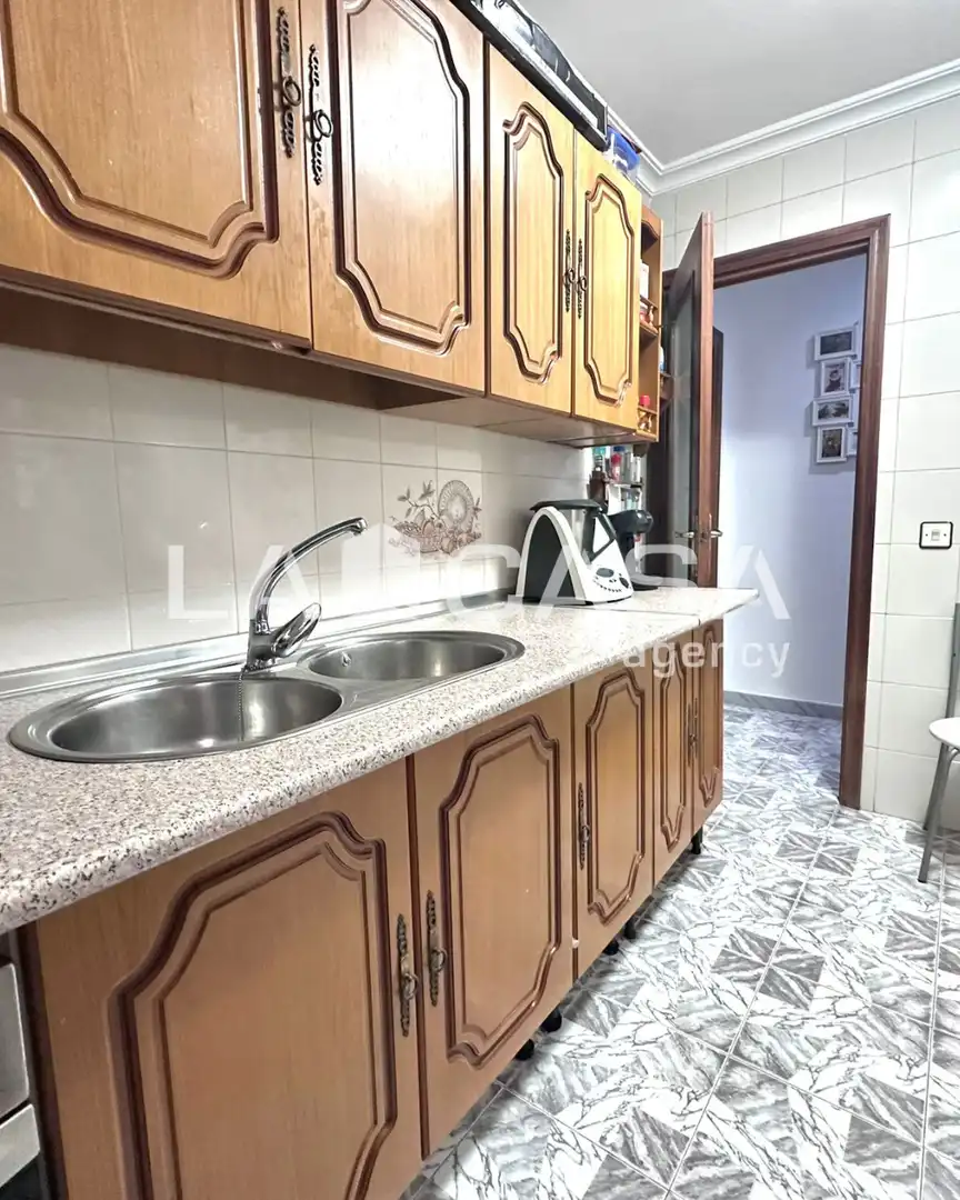 Kitchen of Flat for sale in Sevilla  with Terrace