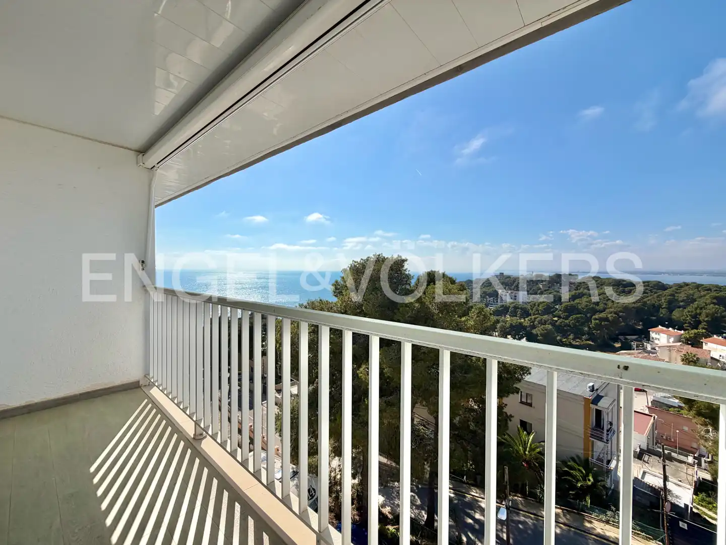 Außenansicht von Dachboden zum Verkauf in Salou mit Klimaanlage, Heizung und Terrasse