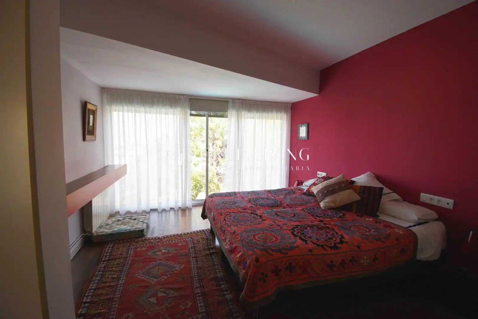 Dormitori de Casa o xalet en venda en Sitges amb Calefacció, Jardí privat i Parquet