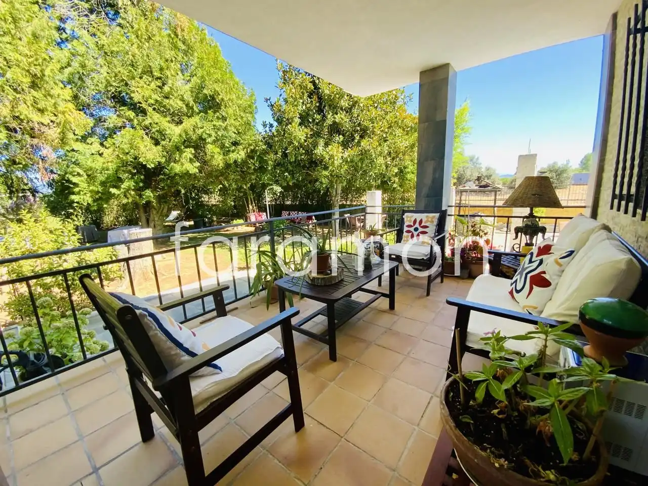 Vista exterior de Casa o chalet en venta en Carracedelo con Calefacción, Jardín privado y Terraza