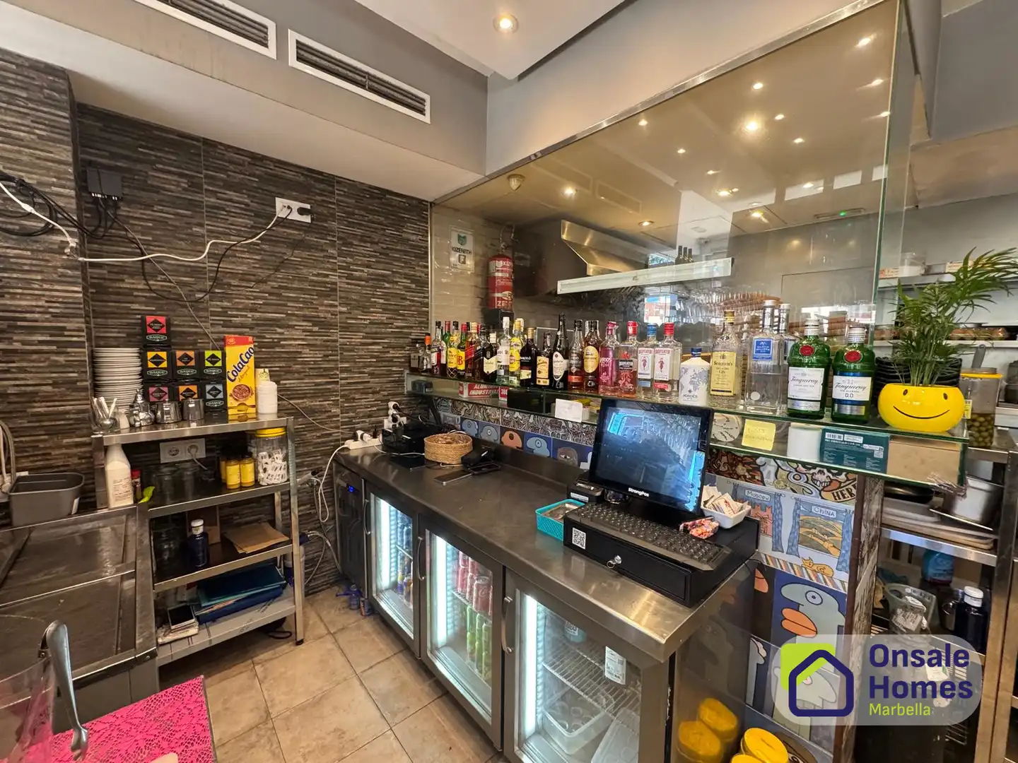 Local comercial en traspàs a Avenida Arias de Velasco, imagen 7