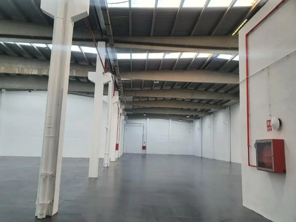 Industrial building to rent in Carrer Ciutat de Sevilla 36A, imagen 13
