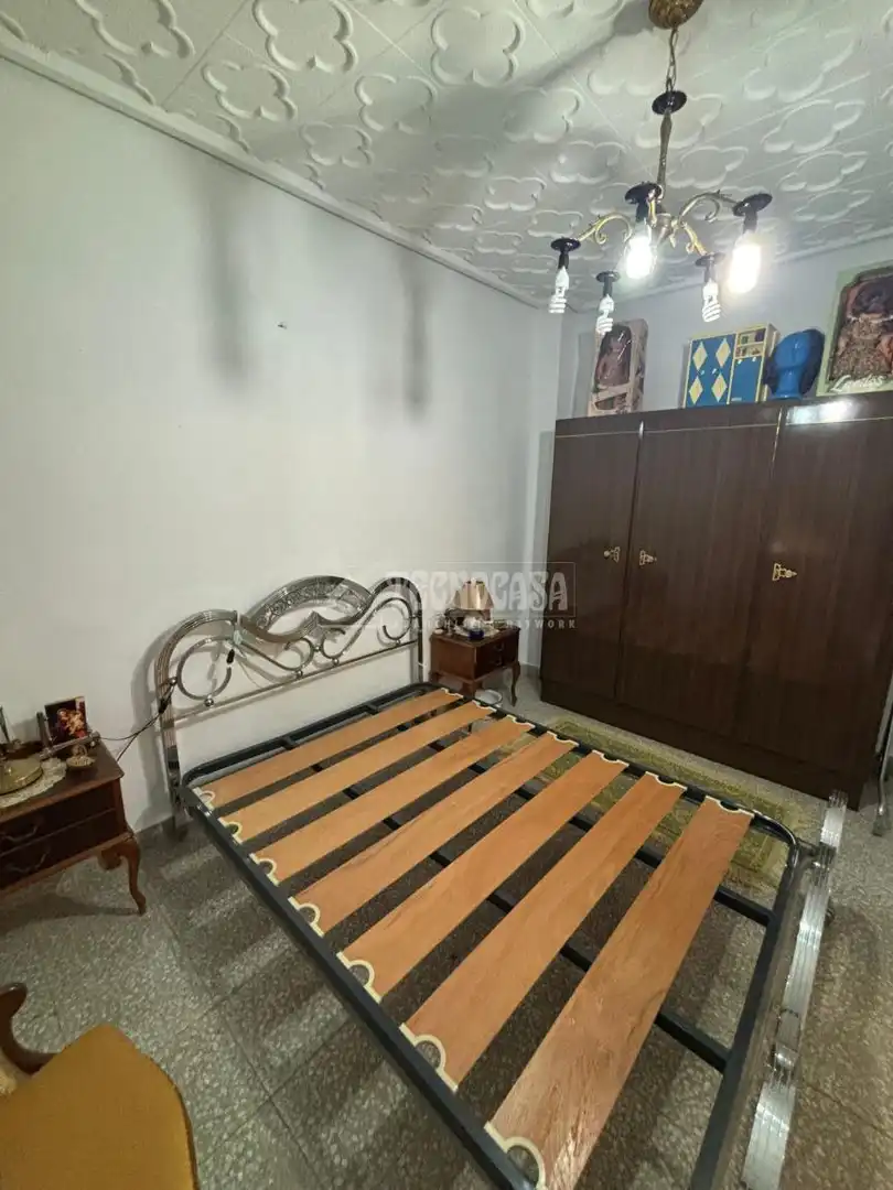 Habitación de Casa adosada en venta en Puertollano