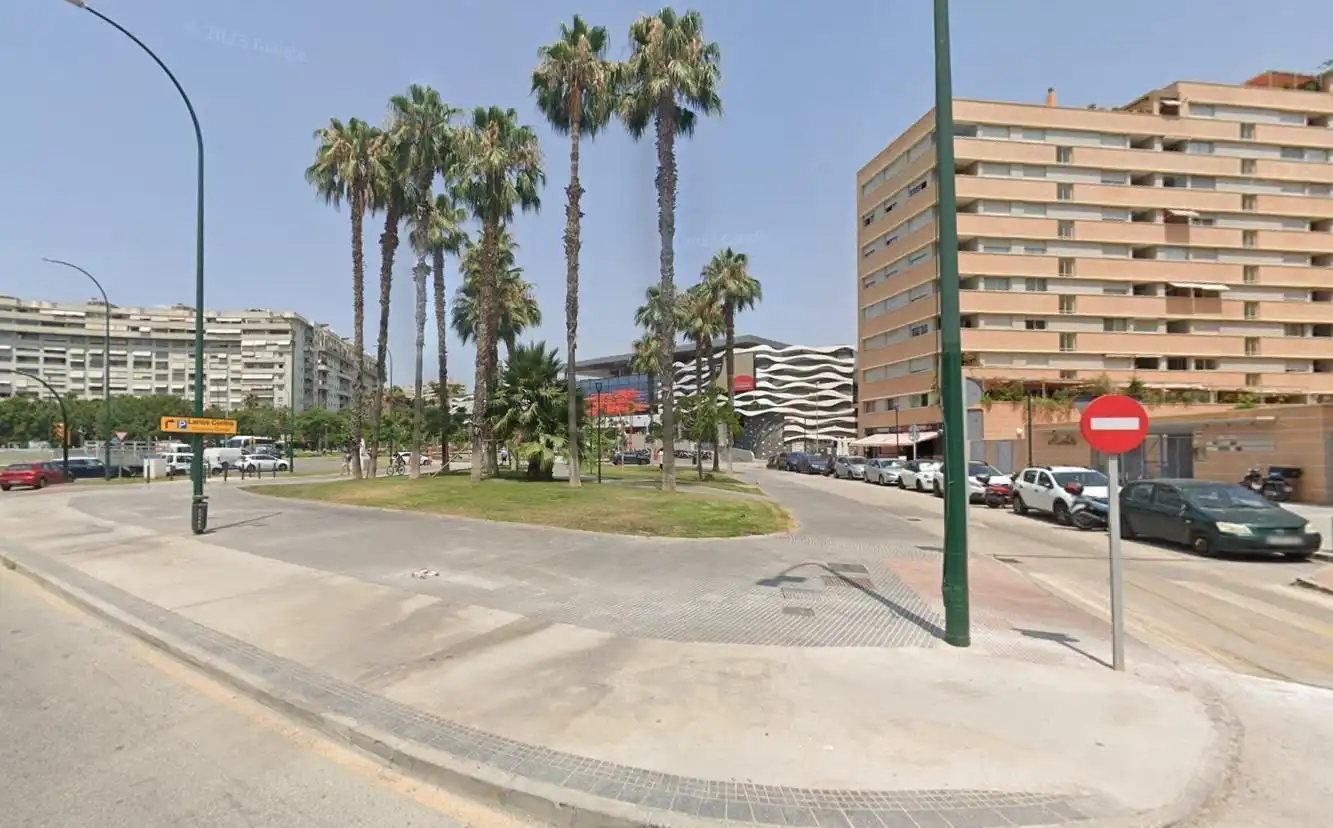 Exterior view of Commercial properties for sale in Málaga
