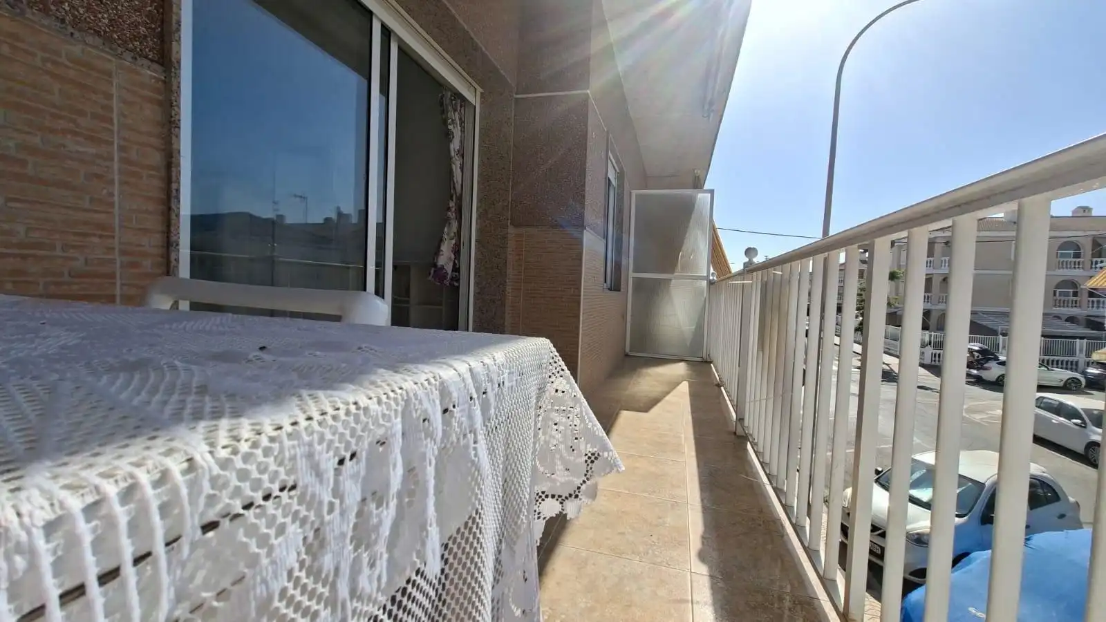 Apartament amb terrassa en venda a Calle ELDA, imagen 2