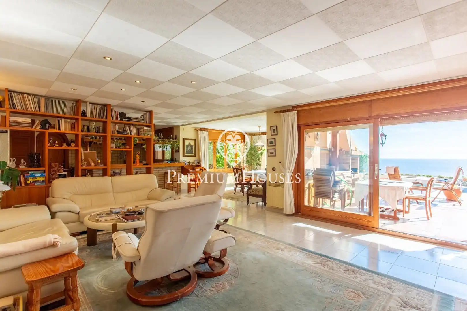 Sala d'estar de Casa o xalet en venda en Lloret de Mar amb Calefacció, Jardí privat i Piscina
