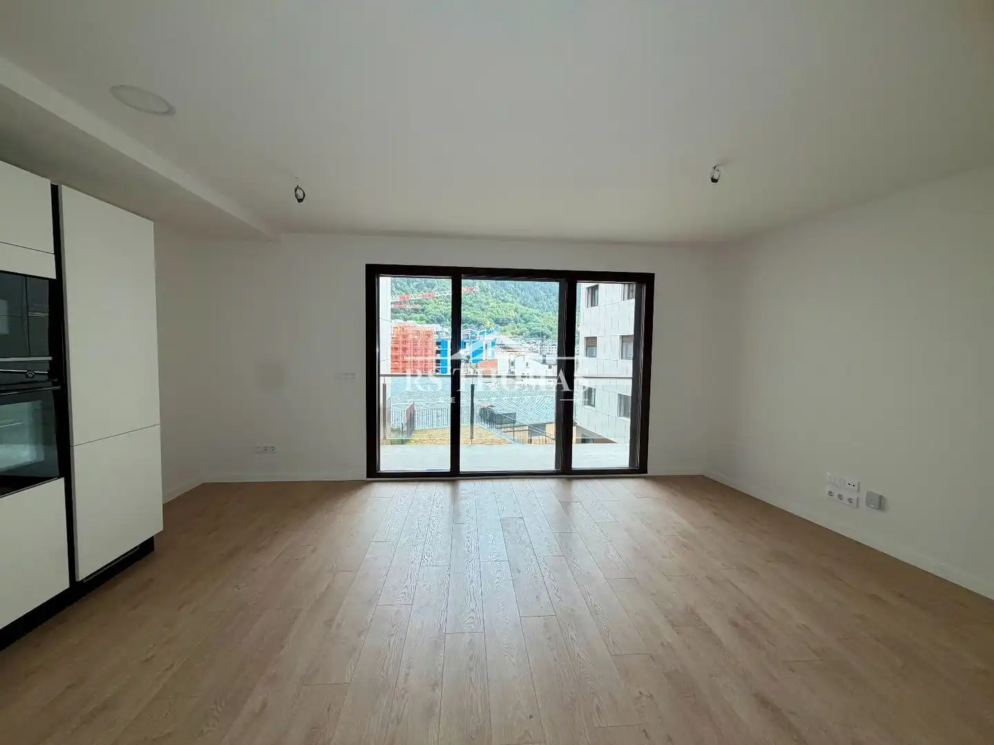Appartamento con ascensore in vendita a Encamp pueblo, imagen 3
