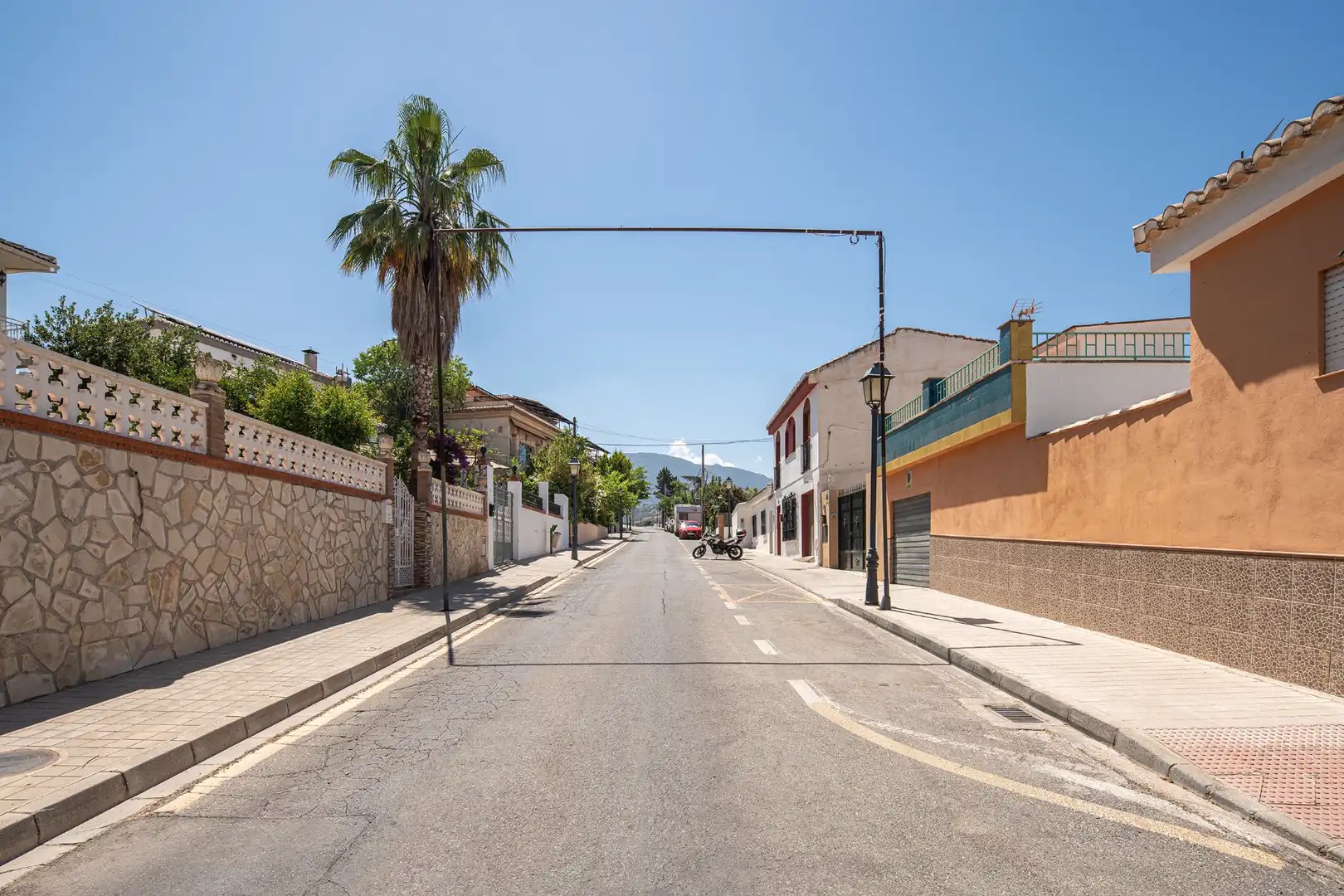 Vista exterior de Ático en venta en Huétor Vega con Aire acondicionado y Calefacción