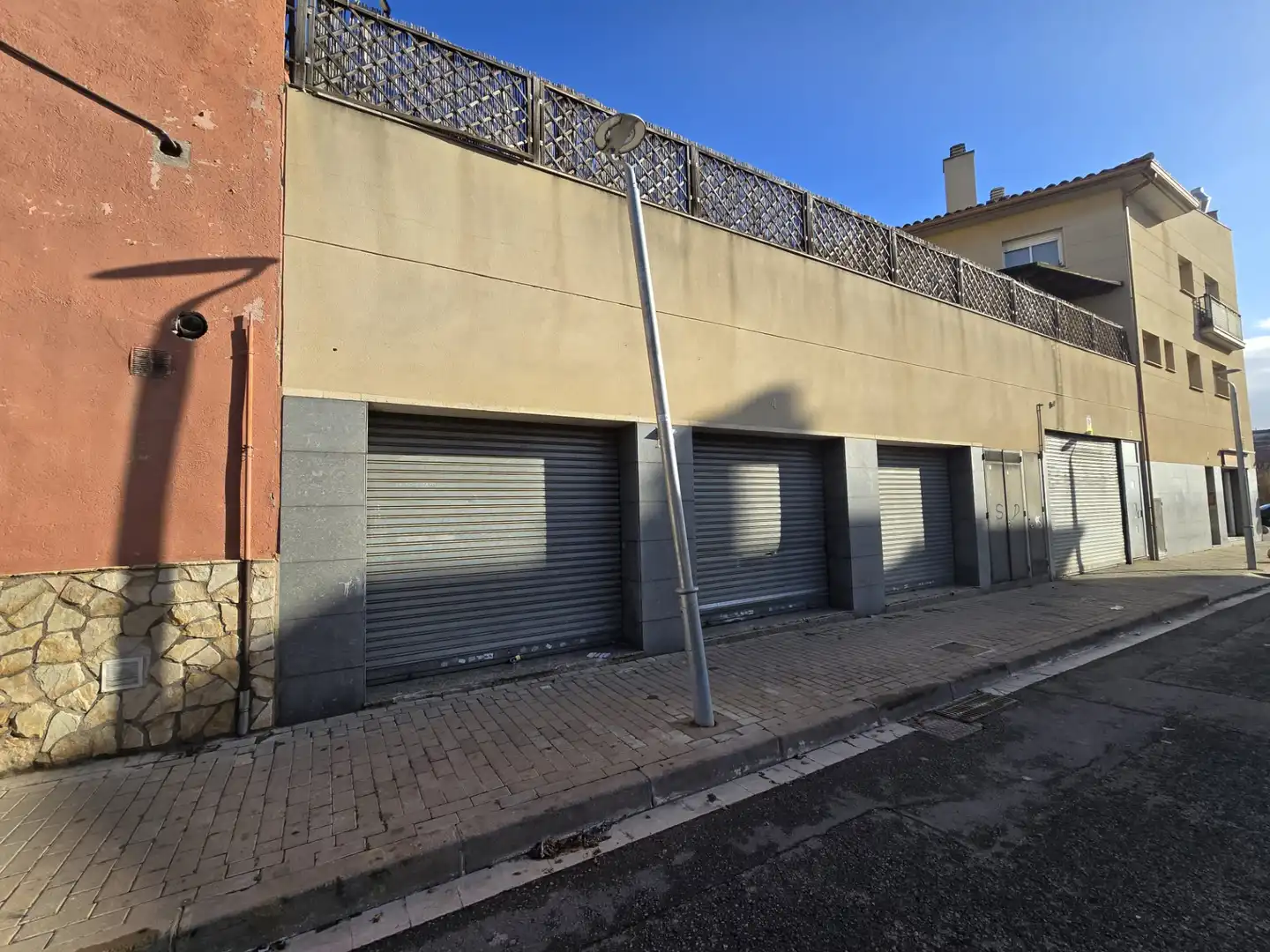 Local en venta en Canovelles