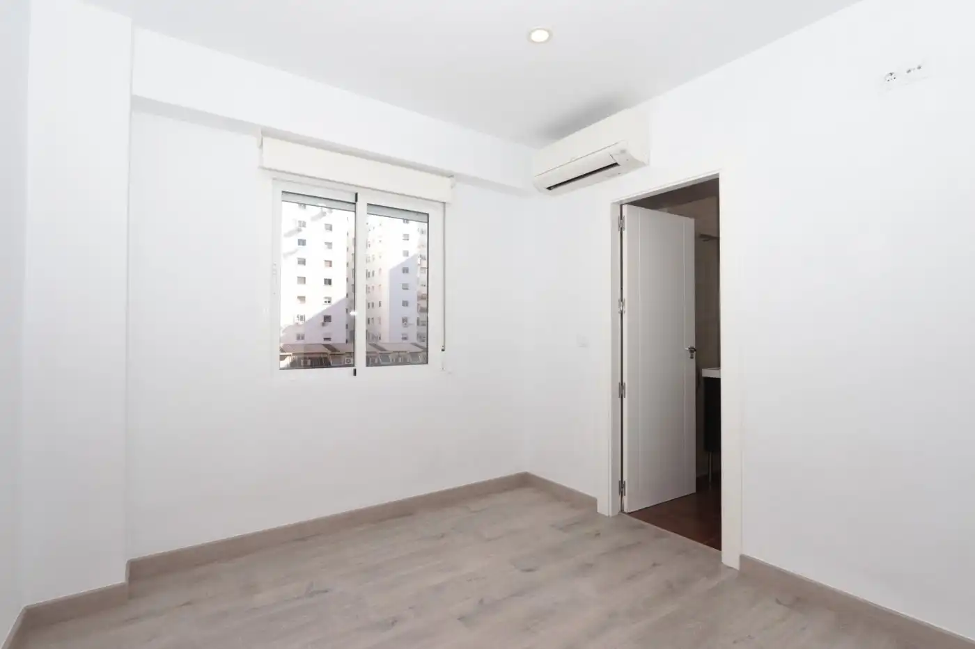 Habitación de Piso en venta en Cartagena con Aire acondicionado, Calefacción y Terraza