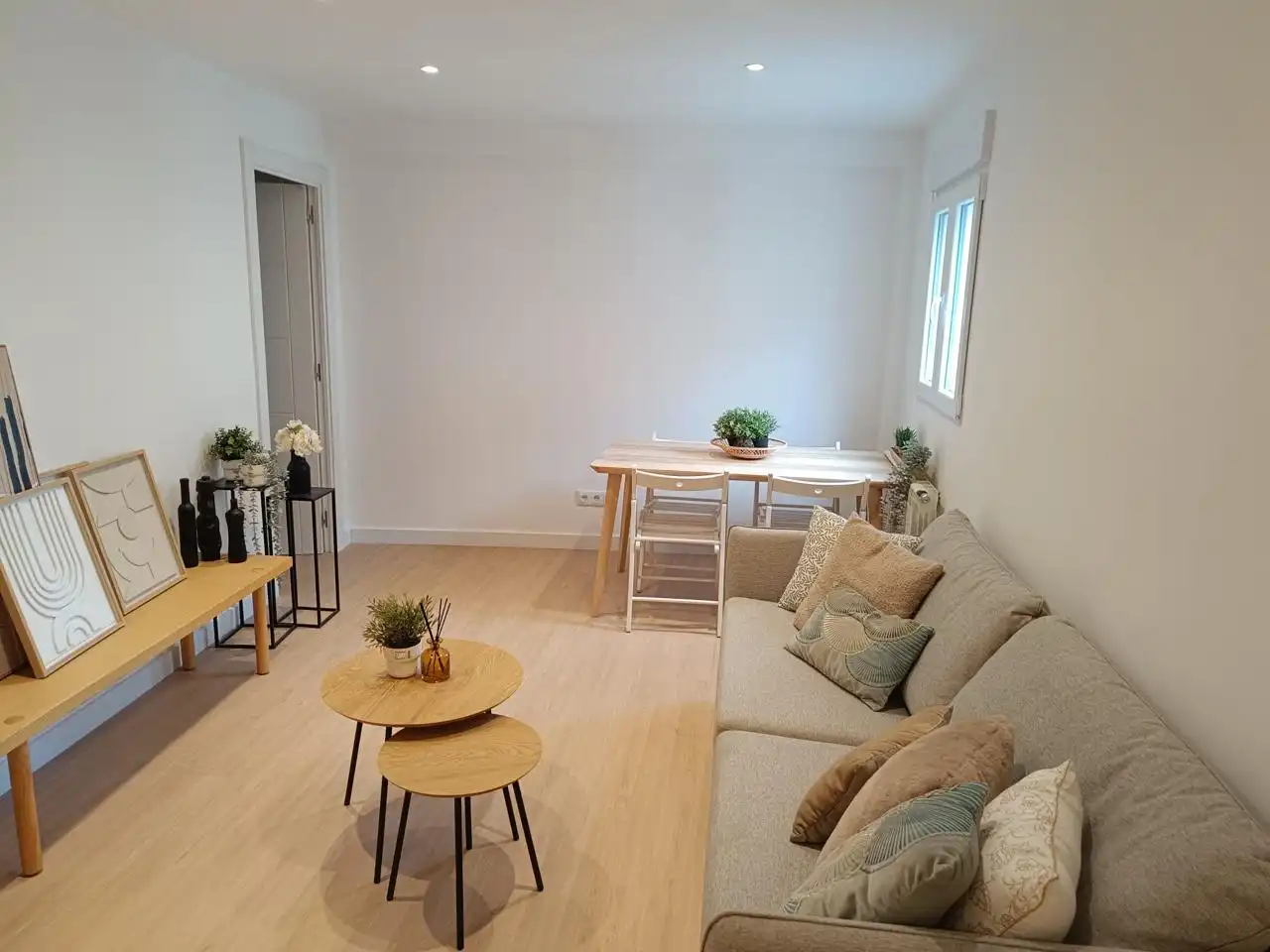 Living room of Flat for sale in Zaragoza  with Heating and Terrace