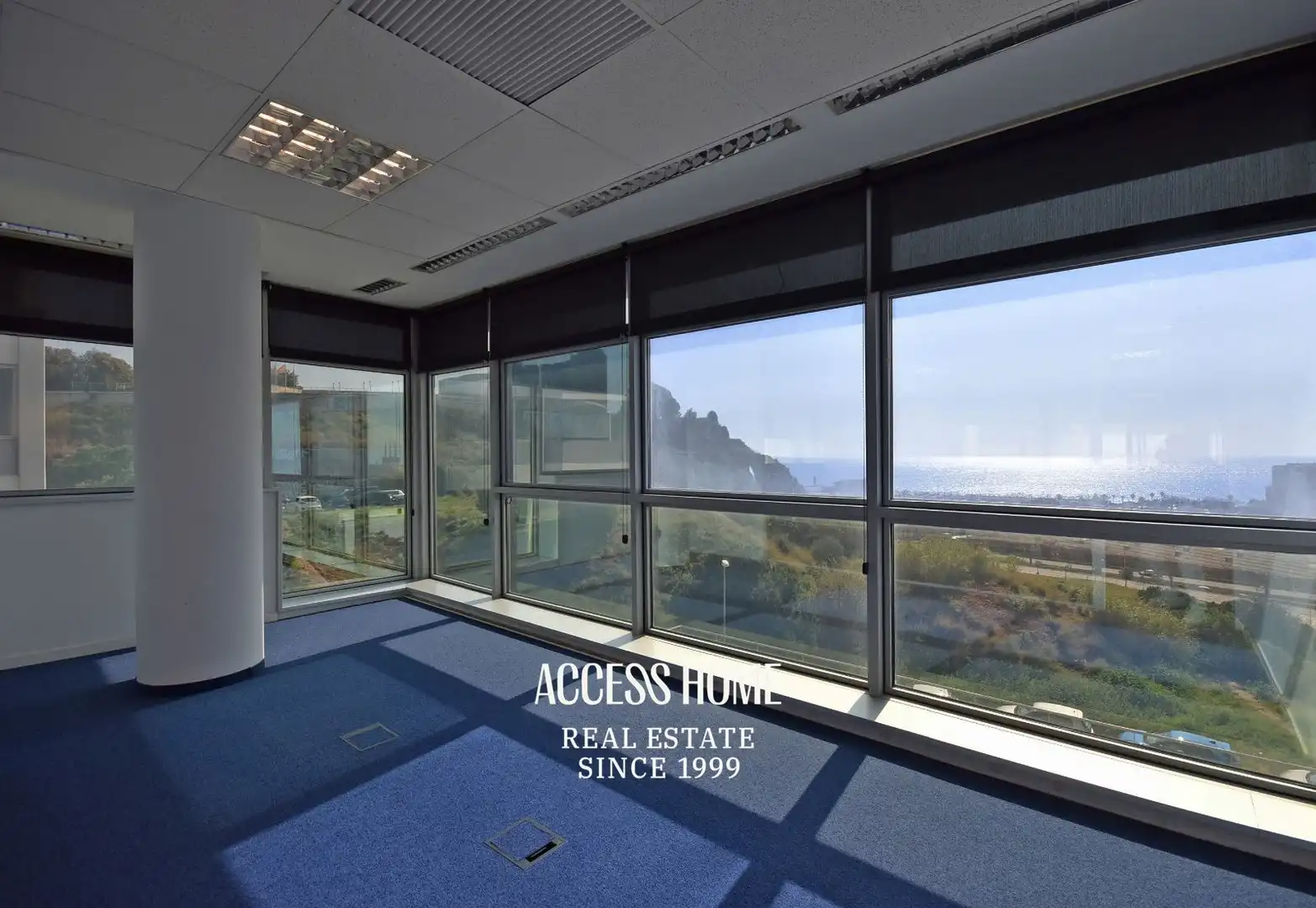 Office for sale in Badalona  with Air Conditioner, Heating and Internet