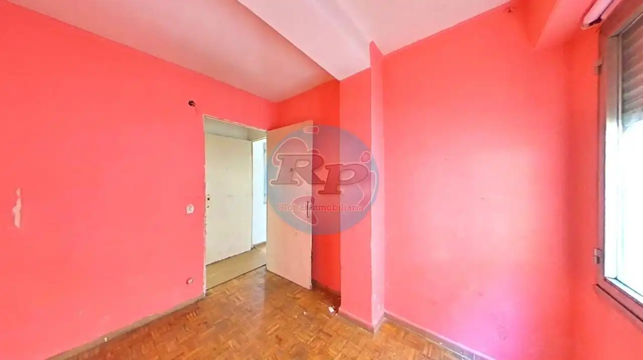 Habitación de Piso en venta en León Capital  con Trastero