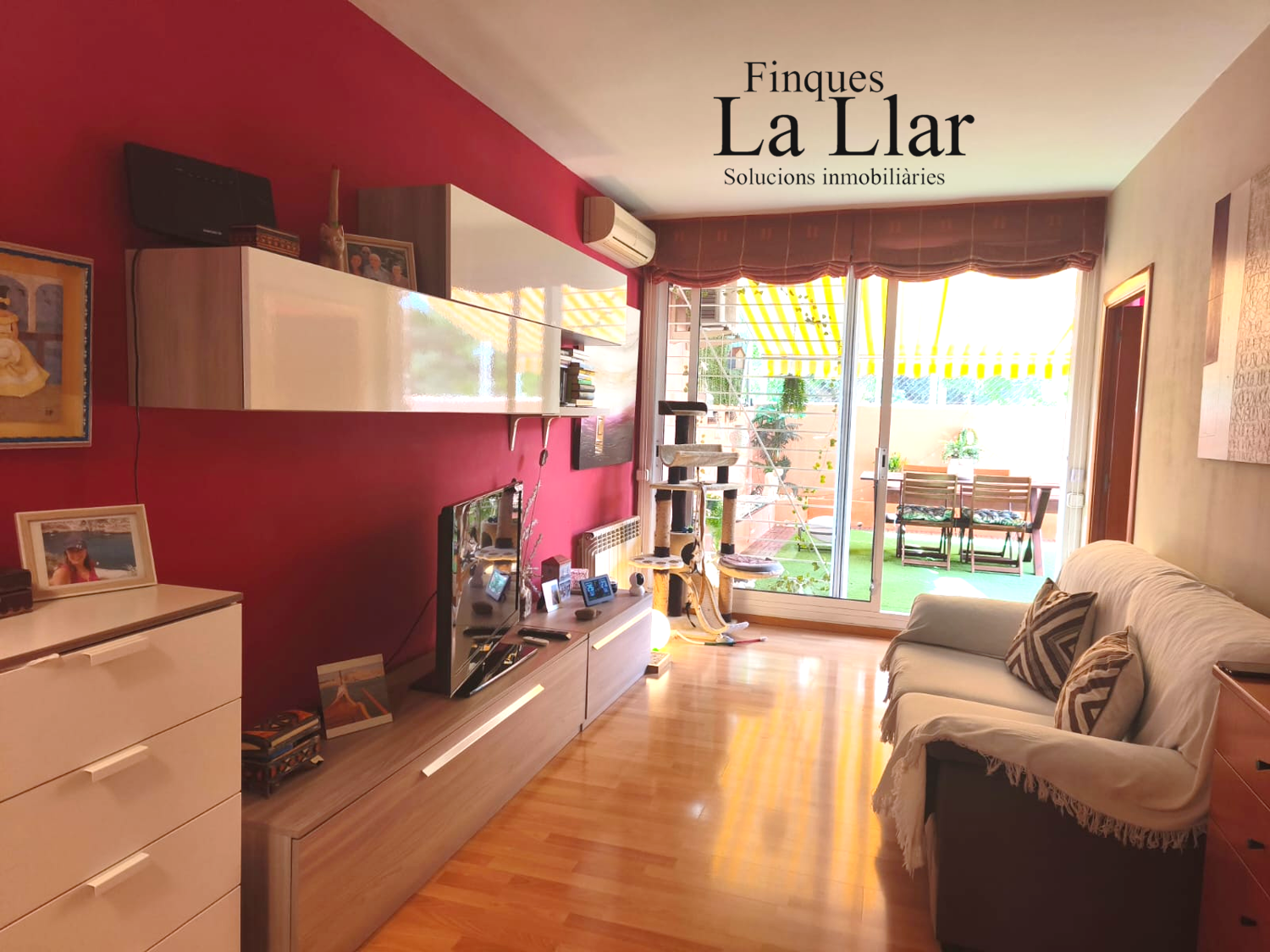 Living room of Flat for sale in Gavà  with Air Conditioner, Heating and Terrace