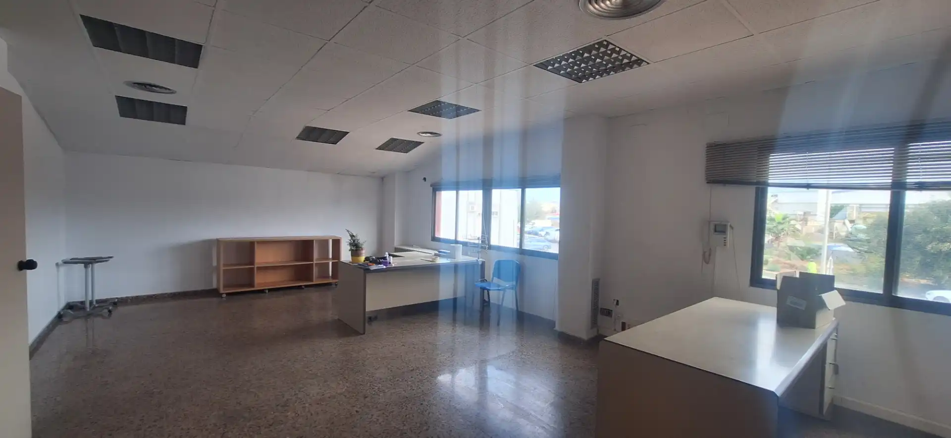 Fabrikhallen zur Miete in Valencia