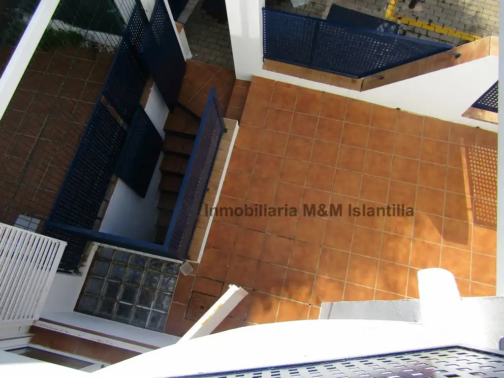 Casa adosada en venta en Islantilla con Terraza, Trastero y Amueblado