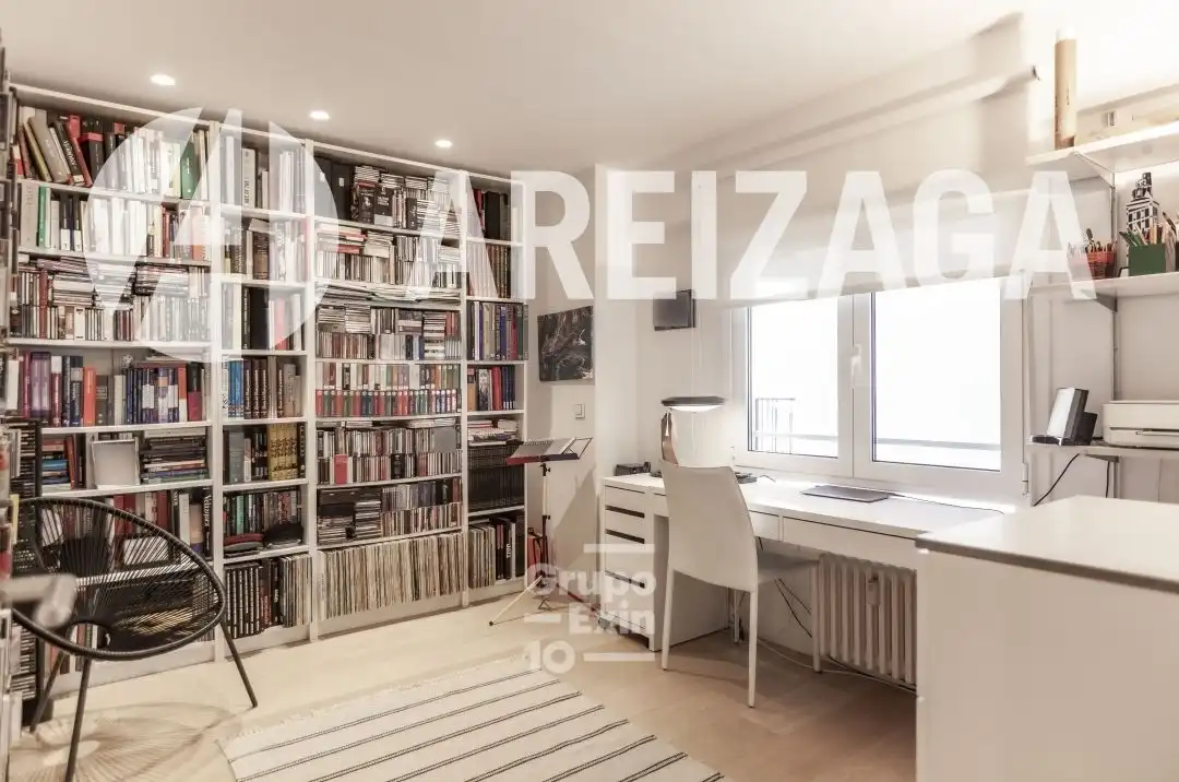 Piso en venta en Bergara Kalea, Área Romántica