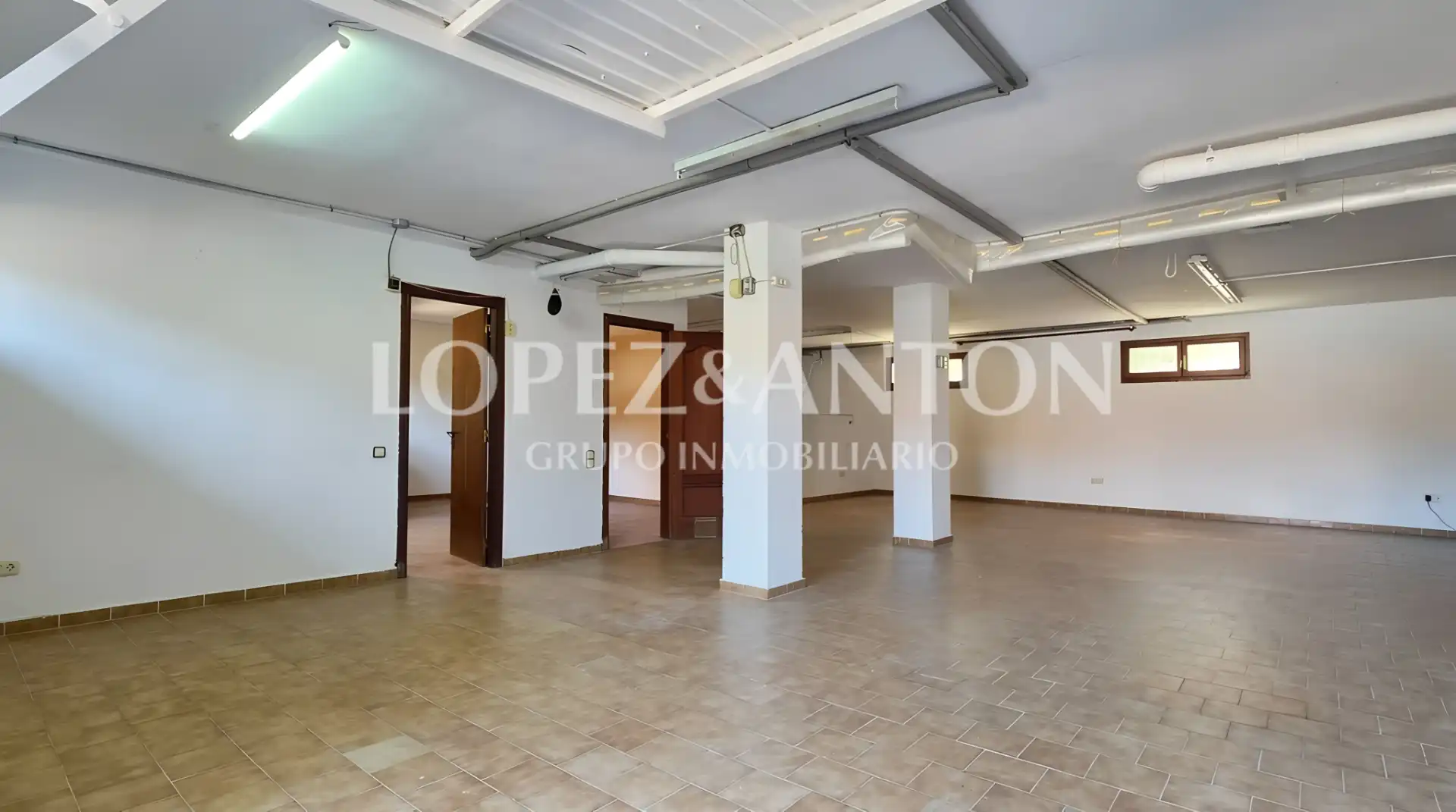 Houses for sale in L'Eliana  with Air Conditioner, Heating and Private garden