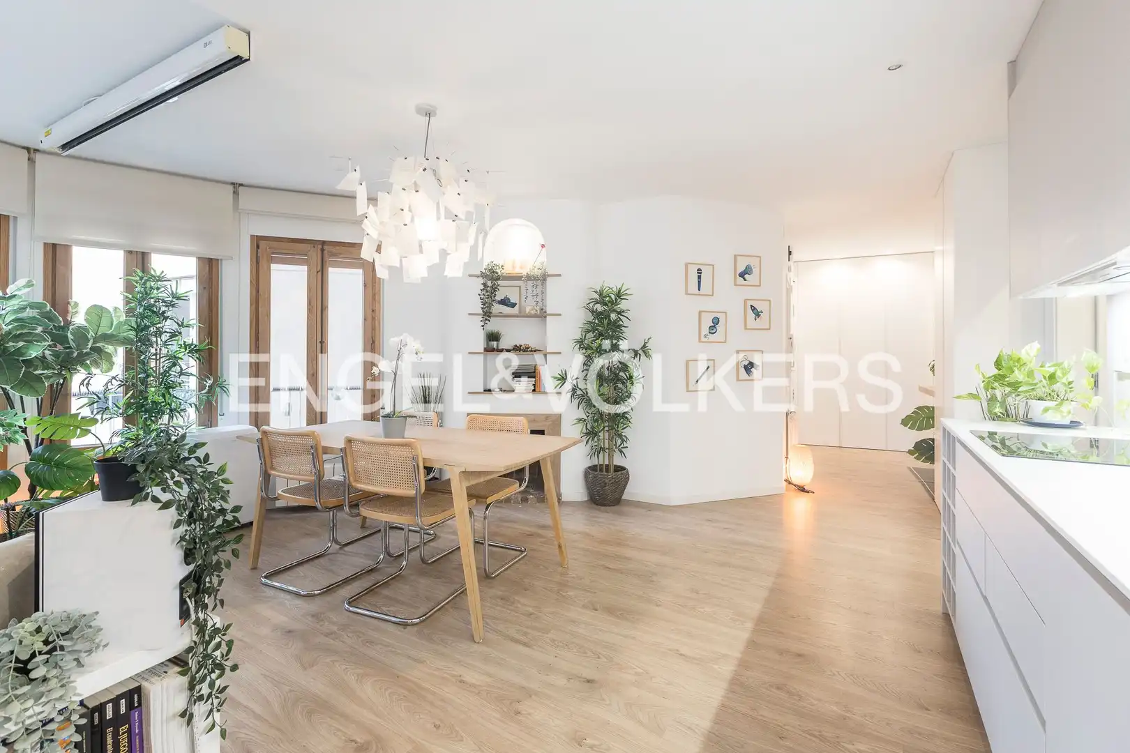 Vista exterior de Piso en venta en Sarrià - Sant Gervasi
