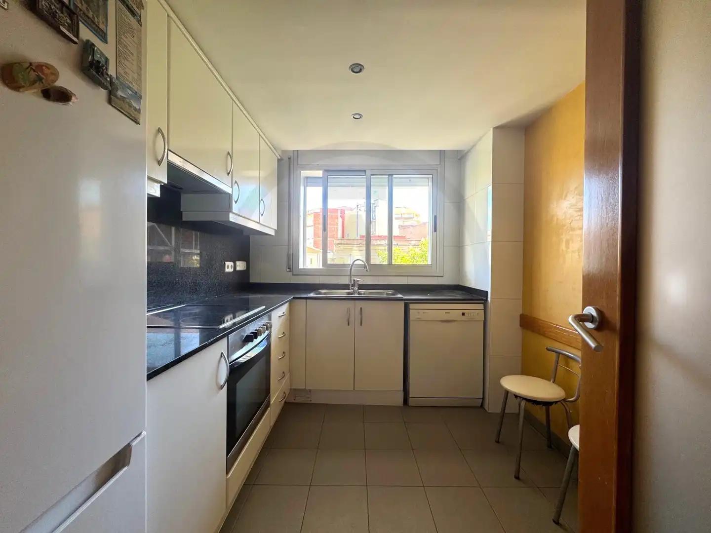 Küche von Wohnung zum Verkauf in Terrassa mit Klimaanlage, Heizung und Parkett