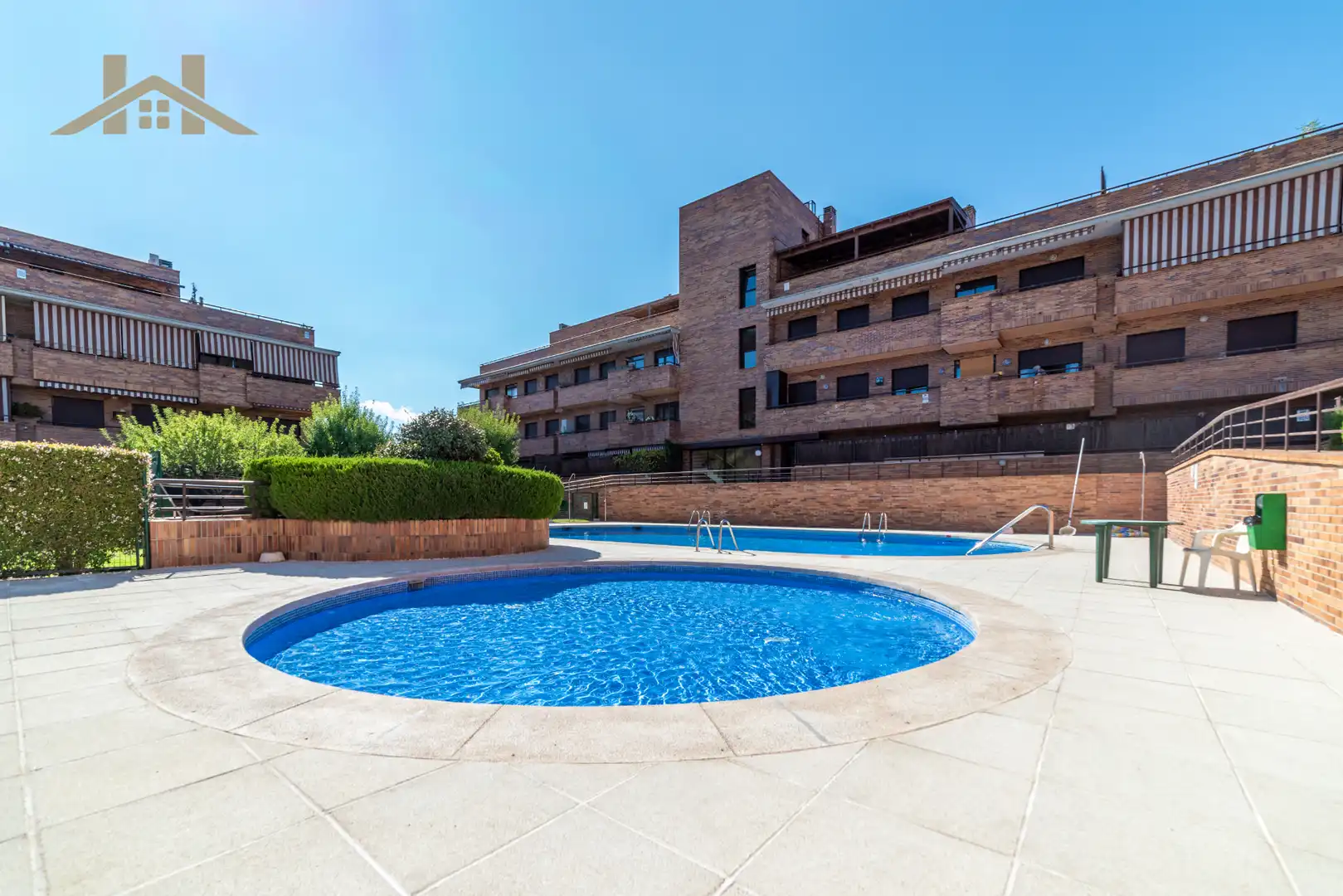 Schwimmbecken von Wohnung zum Verkauf in Brunete mit Heizung, Abstellraum und Balkon
