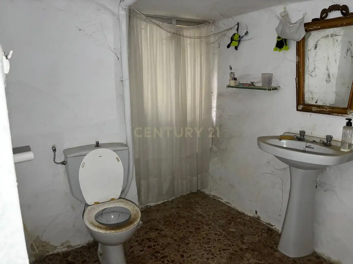 Bathroom of Houses for sale in Pinofranqueado
