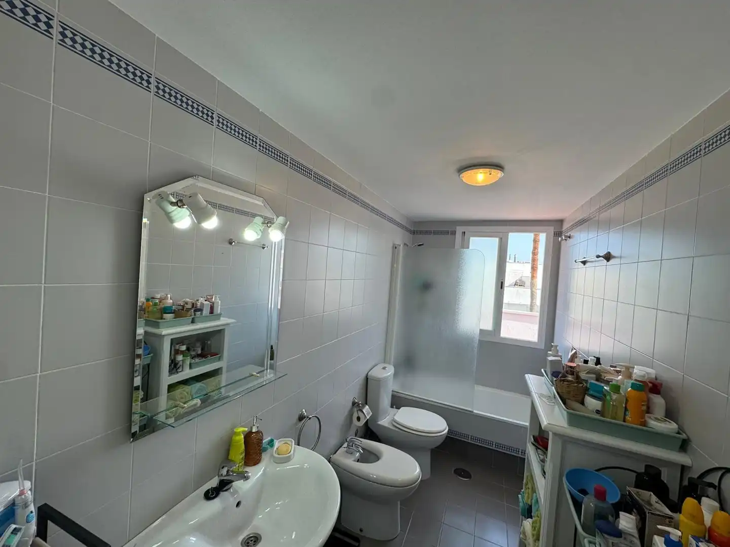 Bathroom of Apartments for sale in Rota