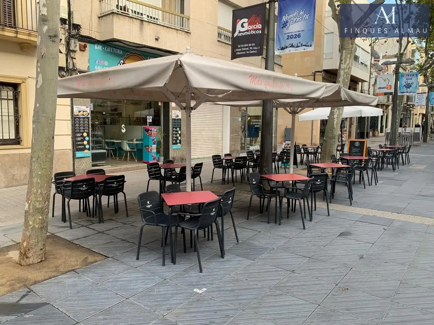 Terraza de Local de alquiler en Vilanova i la Geltrú con Aire acondicionado y Amueblado