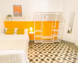 Bedroom of Flat to share in  Granada Capital  with Furnished