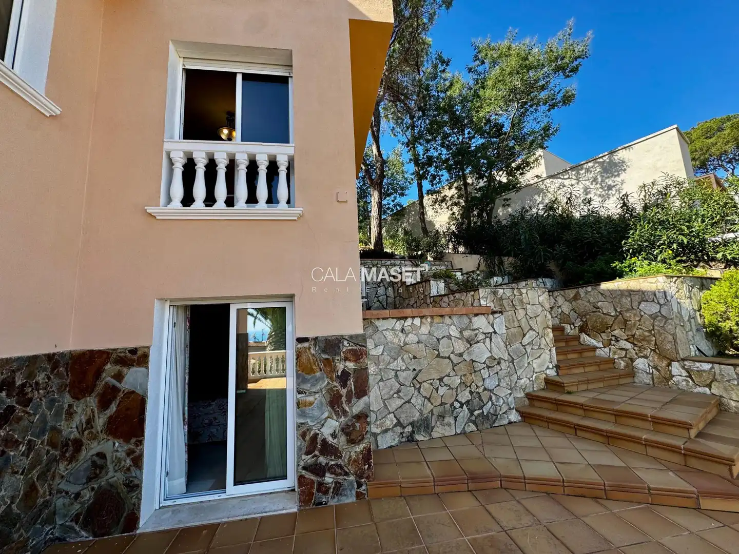 Außenansicht von Haus oder Chalet zum Verkauf in Calonge i Sant Antoni mit Heizung, Privatgarten und Terrasse