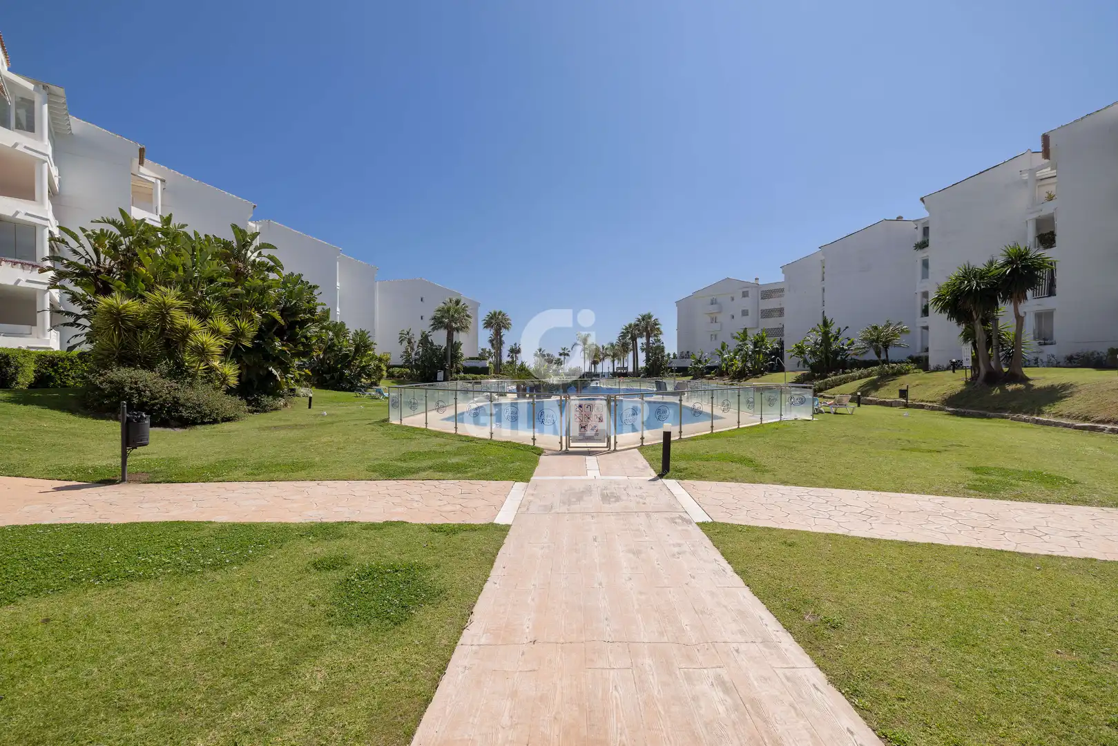 Apartament amb terrassa en venda a Nueva Andalucía, imagen 39