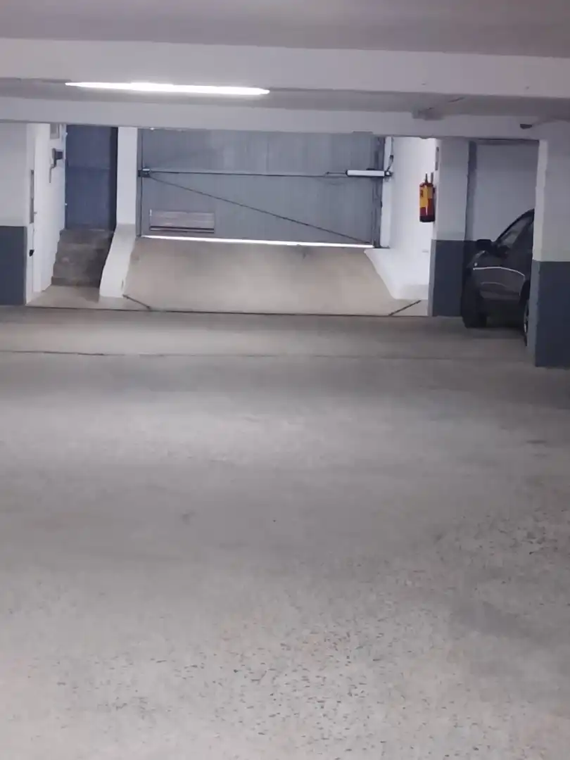 Aparcament de Garatge en venda en Candeleda