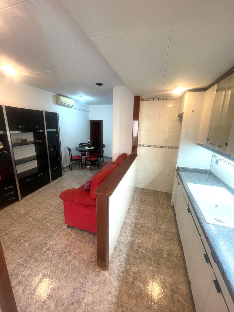 Flat for sale in Carrer d'Amposta, La Font de la Guatlla, Sants - Montjuïc