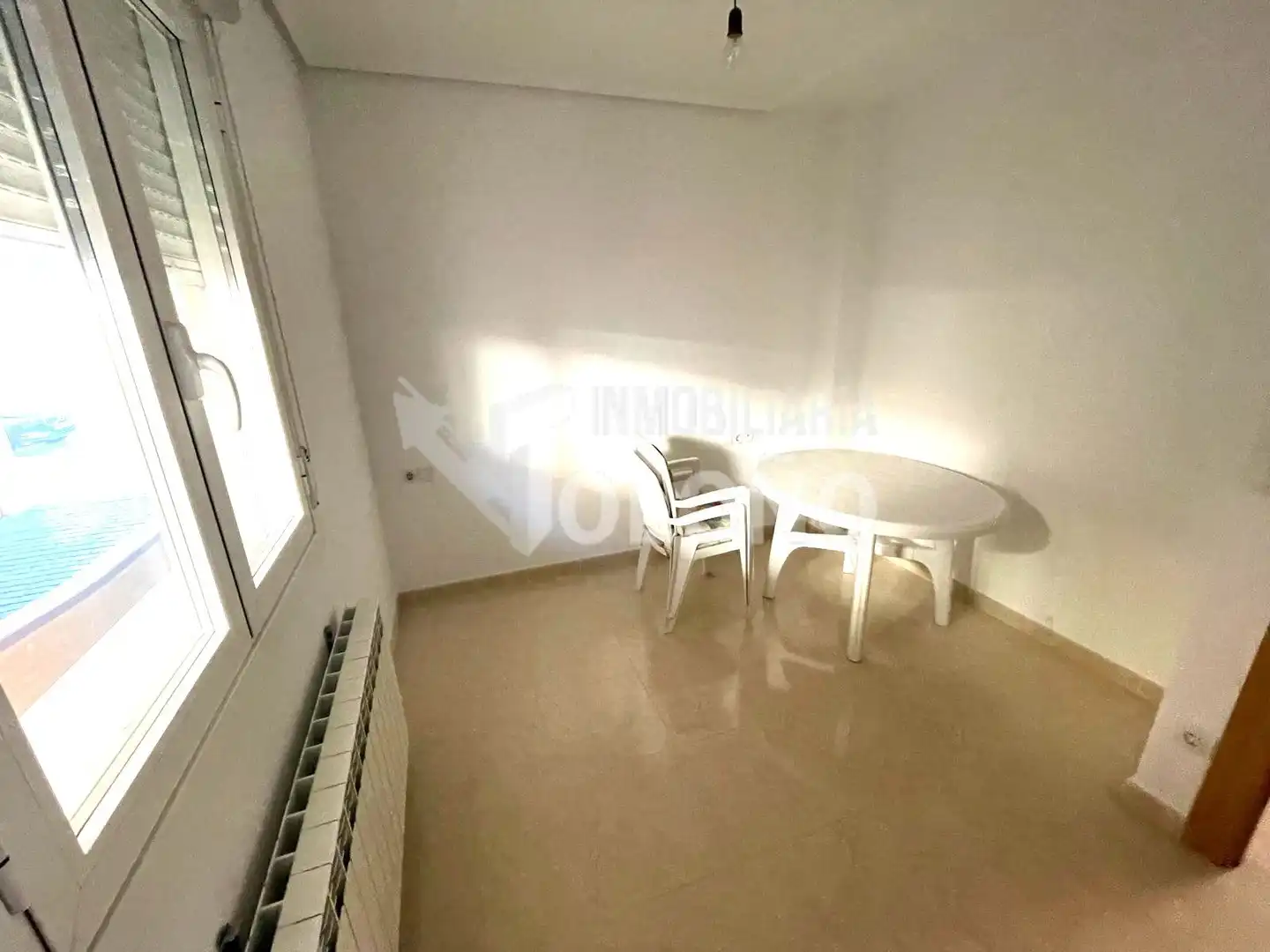 Dormitori de Apartament en venda en Tirgo amb Calefacció, Traster i Balcó