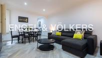 Sala d'estar de Apartament en venda en  Sevilla Capital amb Aire condicionat i Calefacció