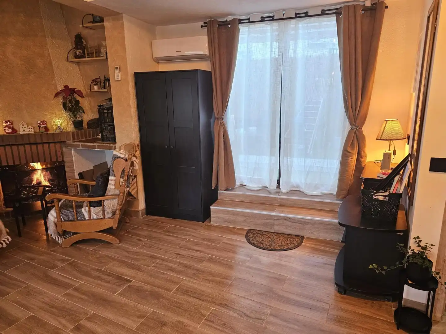 Sala de estar de Casa o chalet en venta en Aldea del Fresno con Aire acondicionado y Calefacción
