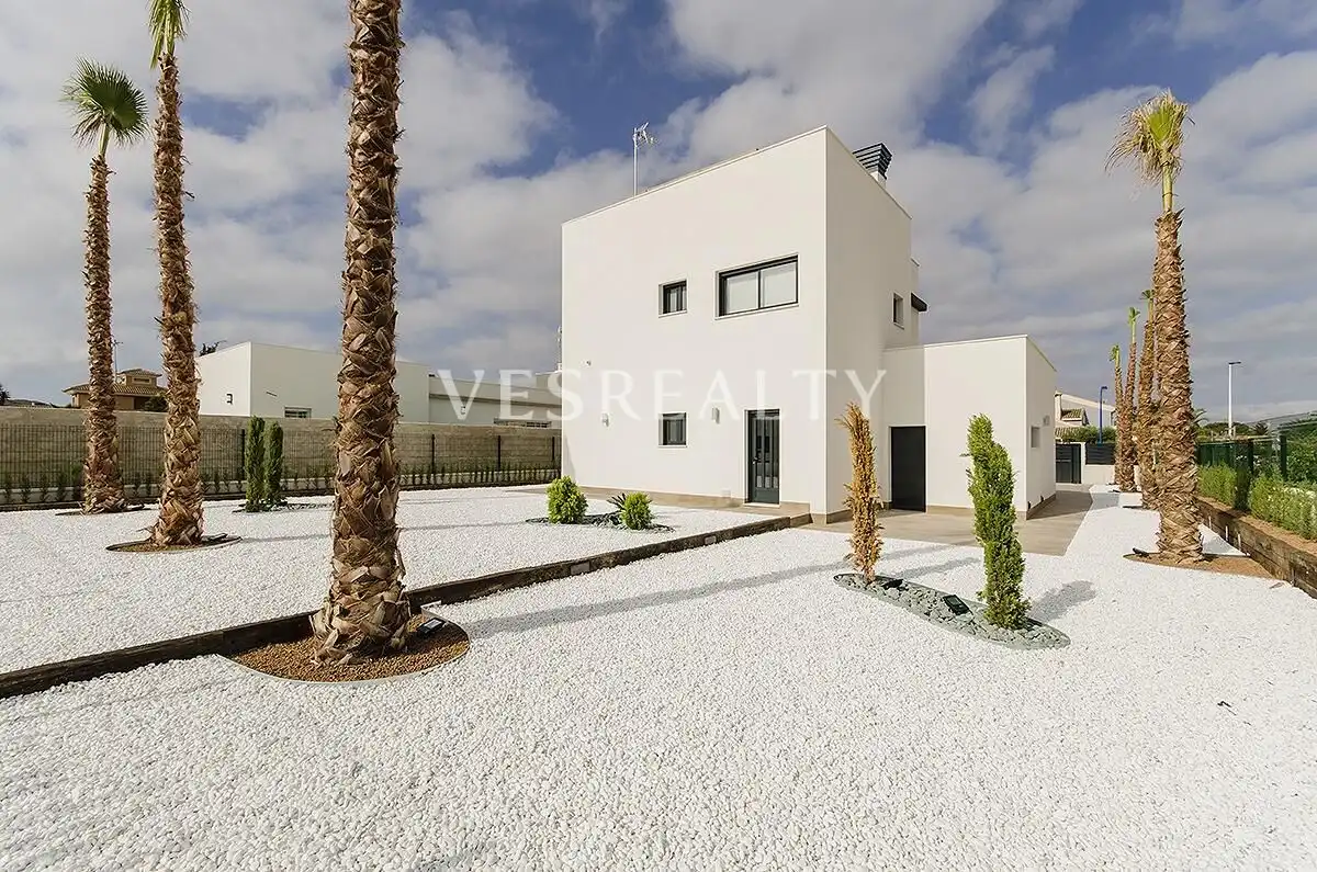 Detached house with terrace for sale in Calle Juan Marsé, imagen 6