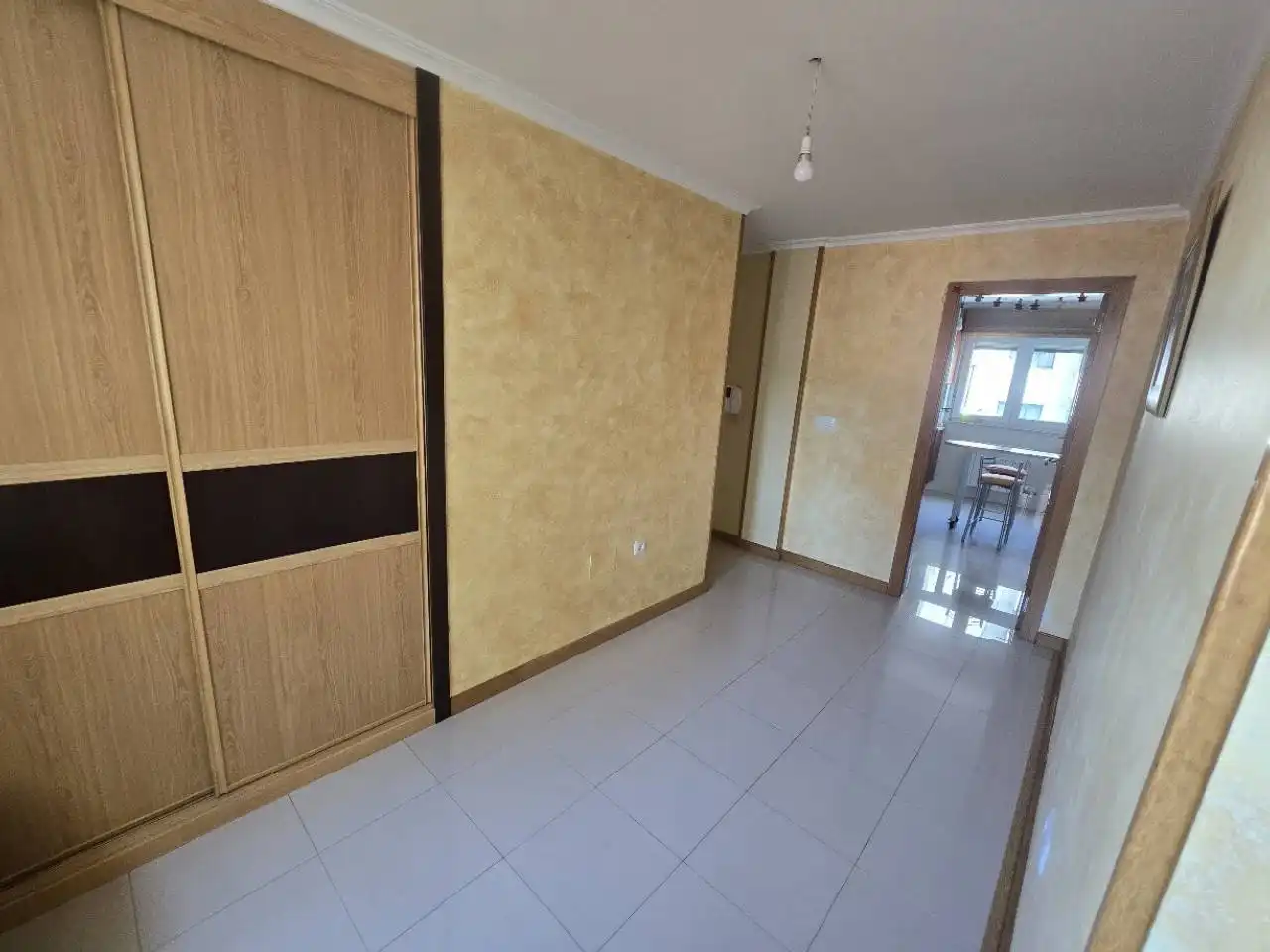 Habitación de Piso en venta en Lugo con Calefacción, Trastero y Alarma