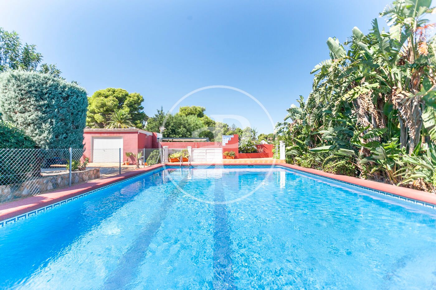 Piscina de Casa o xalet en venda en Dénia amb Aire condicionat, Calefacció i Jardí privat