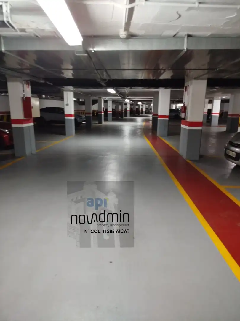 Parkplatz von Garage zur Miete in Lleida