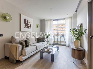 Piso con balcón en venta en Tetuán